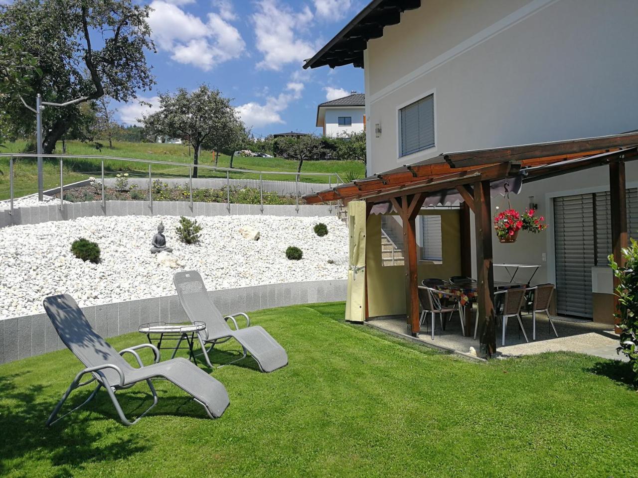Ferienwohnungen Oranhof Velden am Wörthersee Exterior foto